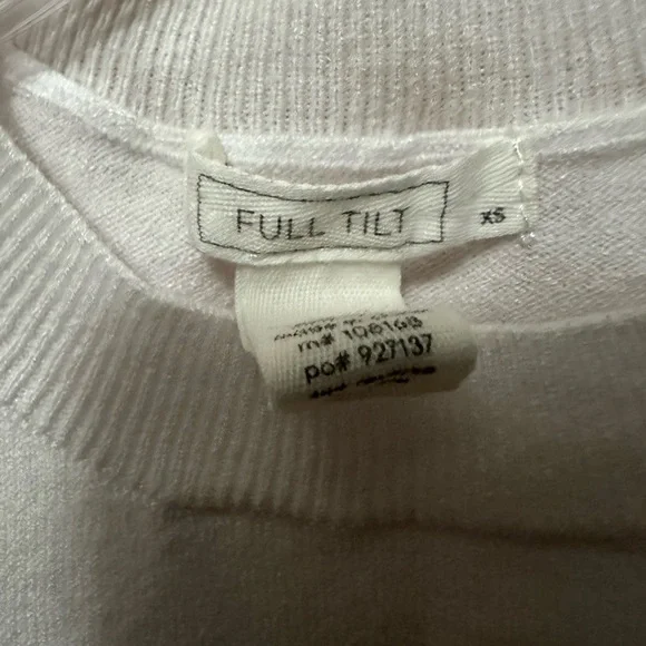 Tilly’s - FULL TILT Strawberry Women’s Vest - Picture 4 of 4